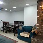 شقه مفروشه كورنيش المعادى